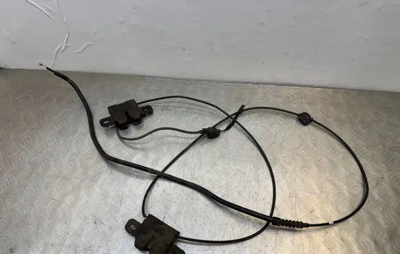 Volvo V70 Engine bonnet/hood lock/catch
