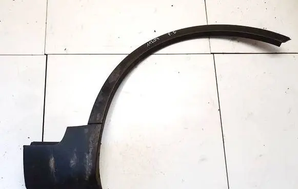 Ford Kuga I Front arch trim 8V41S16D238A