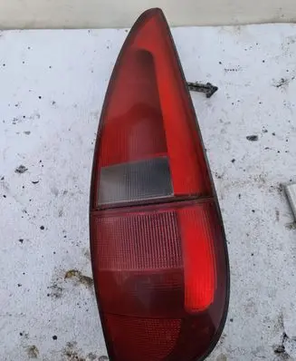 Renault Laguna I Rear/tail lights