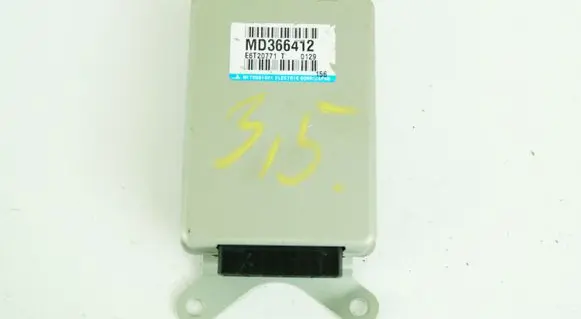 Mitsubishi Pajero Other control units/modules E6T20771