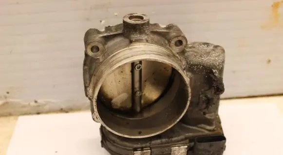 Chrysler Town & Country V Throttle valve 05184349AC