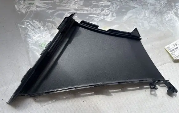 Opel Mokka Radiator trim 9835281680