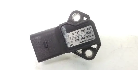 Volkswagen PASSAT B6 Air pressure sensor 0281002401 038906051C