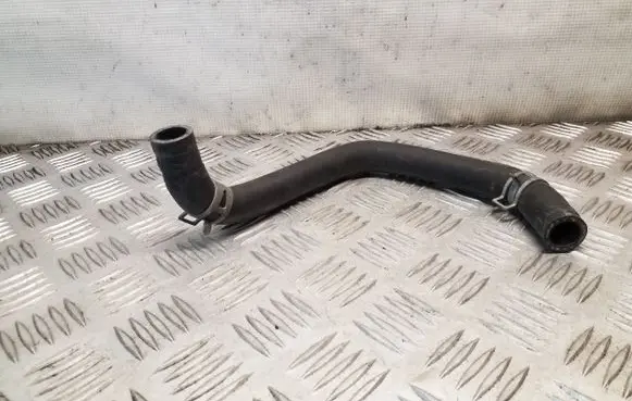Suzuki Grand Vitara II Engine coolant pipe/hose
