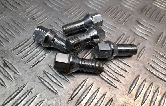 Audi A8 S8 D4 4H Nuts/bolts 