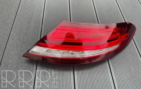 Mercedes-Benz C W205 Rear/tail lights A2059063005