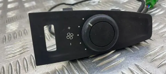 Citroen C4 Grand Picasso Climate control unit 96754037ZD
