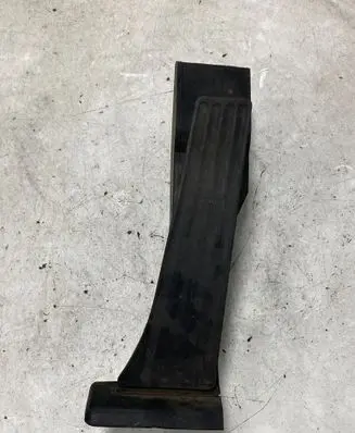 BMW 3 E46 Accelerator throttle pedal 6756493 25916010 290601