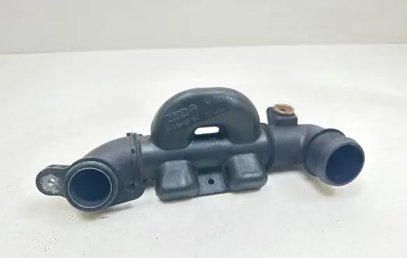 Ford Focus Air intake hose/pipe 003524