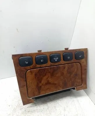 Ashtray (front)