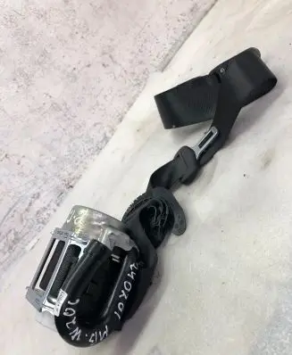 Mercedes-Benz C W206 Front seatbelt 34100206b