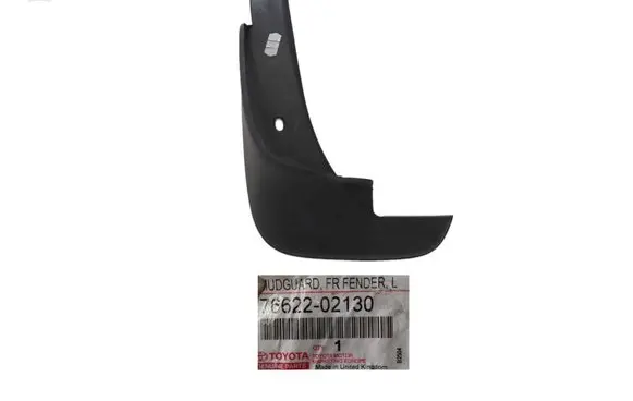 Toyota Corolla E120 E130 Front arch 76622-02130