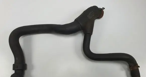 Ford Mondeo Mk III Engine coolant pipe/hose 2S71-8286-BD
