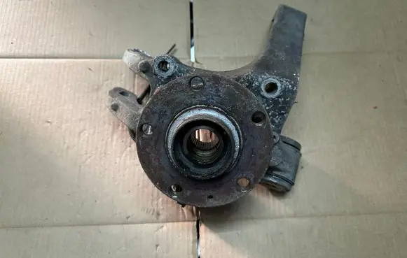 Volkswagen Phaeton Rear wheel hub