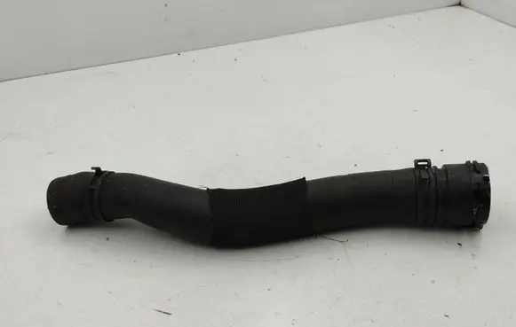 Jaguar XF X250 Engine coolant pipe/hose