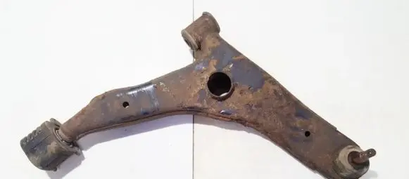 Volvo S40, V40 Front lower control arm/wishbone