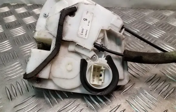 Mazda 6 Rear door lock
