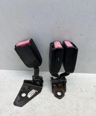 Peugeot 407 Rear seatbelt buckle 6013711 4251108F1902 4243174F1902