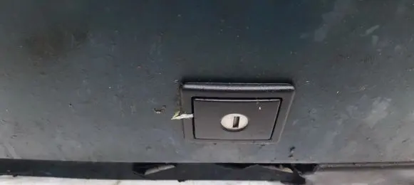 Renault Clio I Tailgate/trunk/boot exterior handle