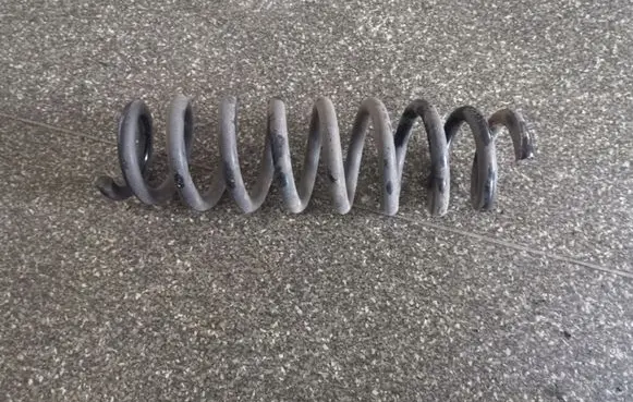 BMW 1 E81 E87 Rear coil spring