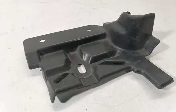 Lexus GS 300 350 430 450H Intercooler air guide/duct channel 5315430150