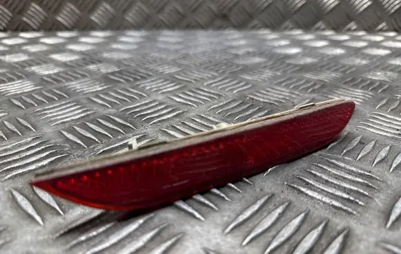 Nissan Qashqai Rear tail light reflector 3314207R