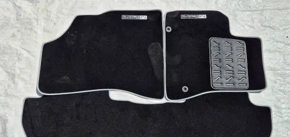 Citroen Berlingo Car floor mat set 98252309ZD