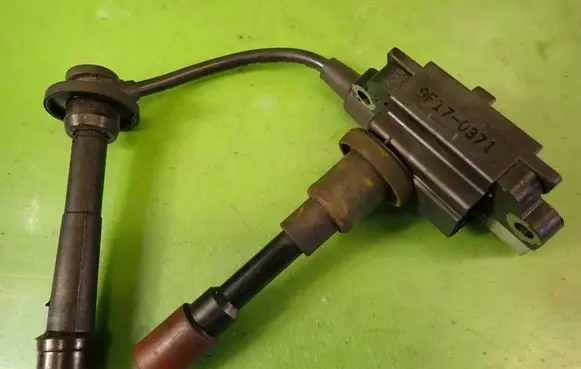 Suzuki Liana High voltage ignition coil 9F21-0371