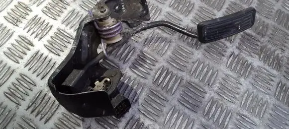 Hyundai Matrix Accelerator throttle pedal