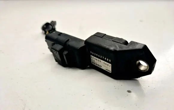 Volvo V50 Air pressure sensor 9639027480 0798005602 12F02