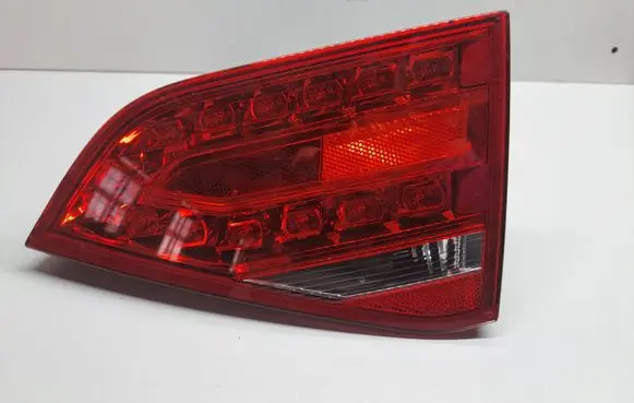 Audi A4 S4 B8 8K Tailgate rear/tail lights 170414