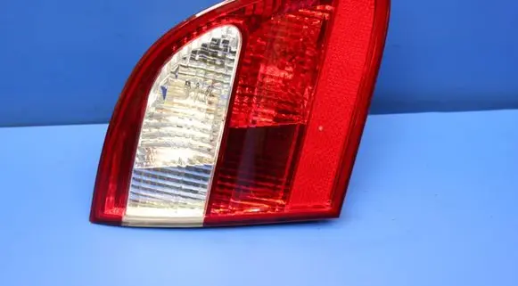 Mercedes-Benz E W211 Tailgate rear/tail lights A2118201364