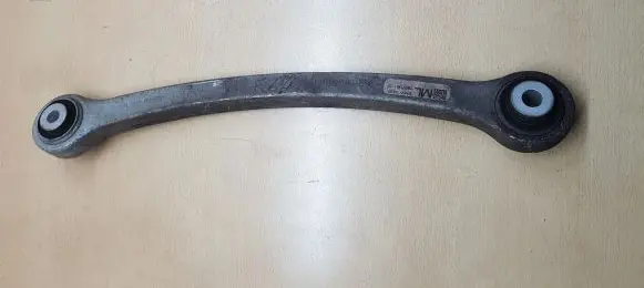 BMW 5 G30 G31 Rear upper control arm/wishbone 7857062