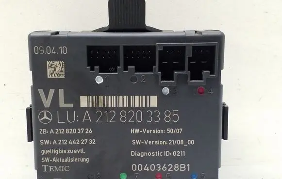 Mercedes-Benz E W212 Door control unit/module A2128203385