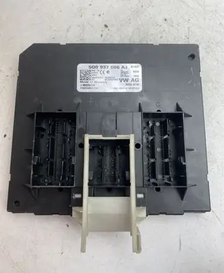 Volkswagen PASSAT B8 Comfort/convenience module 5Q0937086AJ