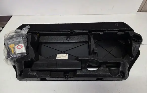 Porsche Boxster 987 Tool box 99755112302