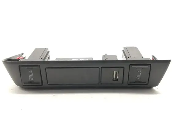 Toyota Yaris XP210 Seat heating switch 