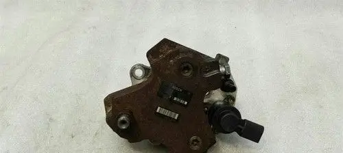 BMW 1 E81 E87 Mechanical fuel pump 7788670