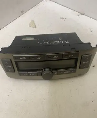 Toyota Avensis T250 Climate control unit 5590005160