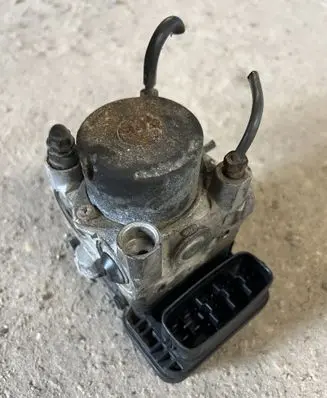 Toyota RAV 4 (XA20) ABS Pump 4451042080 1338000020 8954142050