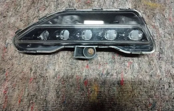 Hyundai i40 Front fog light 922013Z5 MDE91125