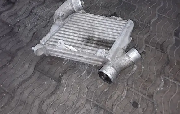 Audi A8 S8 D3 4E Intercooler radiator NOCODE