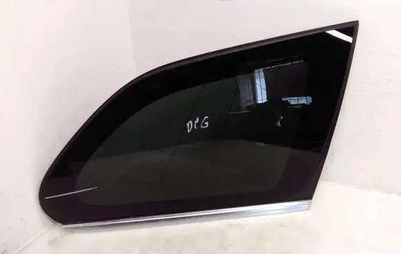 Volvo XC60 Rear side window