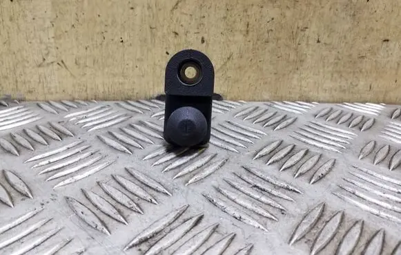 Subaru Outback Front door sensor 