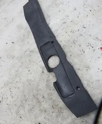 Jaguar XE Fender foam support/seal GMAUTO4574097