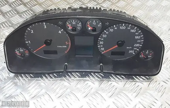 Audi A6 S6 C5 4B Speedometer (instrument cluster) 4B0920900F