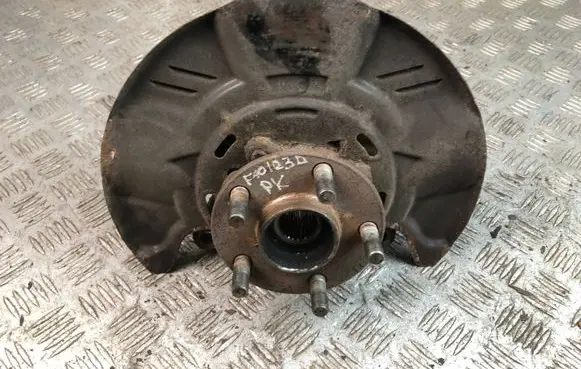 Subaru Forester SH Front wheel hub