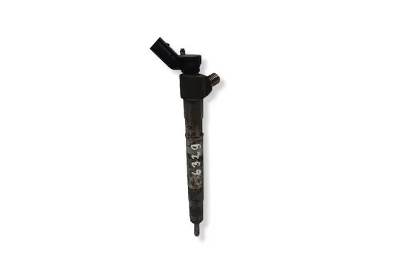 KIA Sportage Fuel injector 338002U000