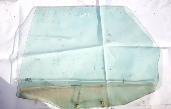 Volvo S40, V40 Rear door window glass