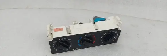 Citroen Berlingo Climate control unit 030807D 69930002
